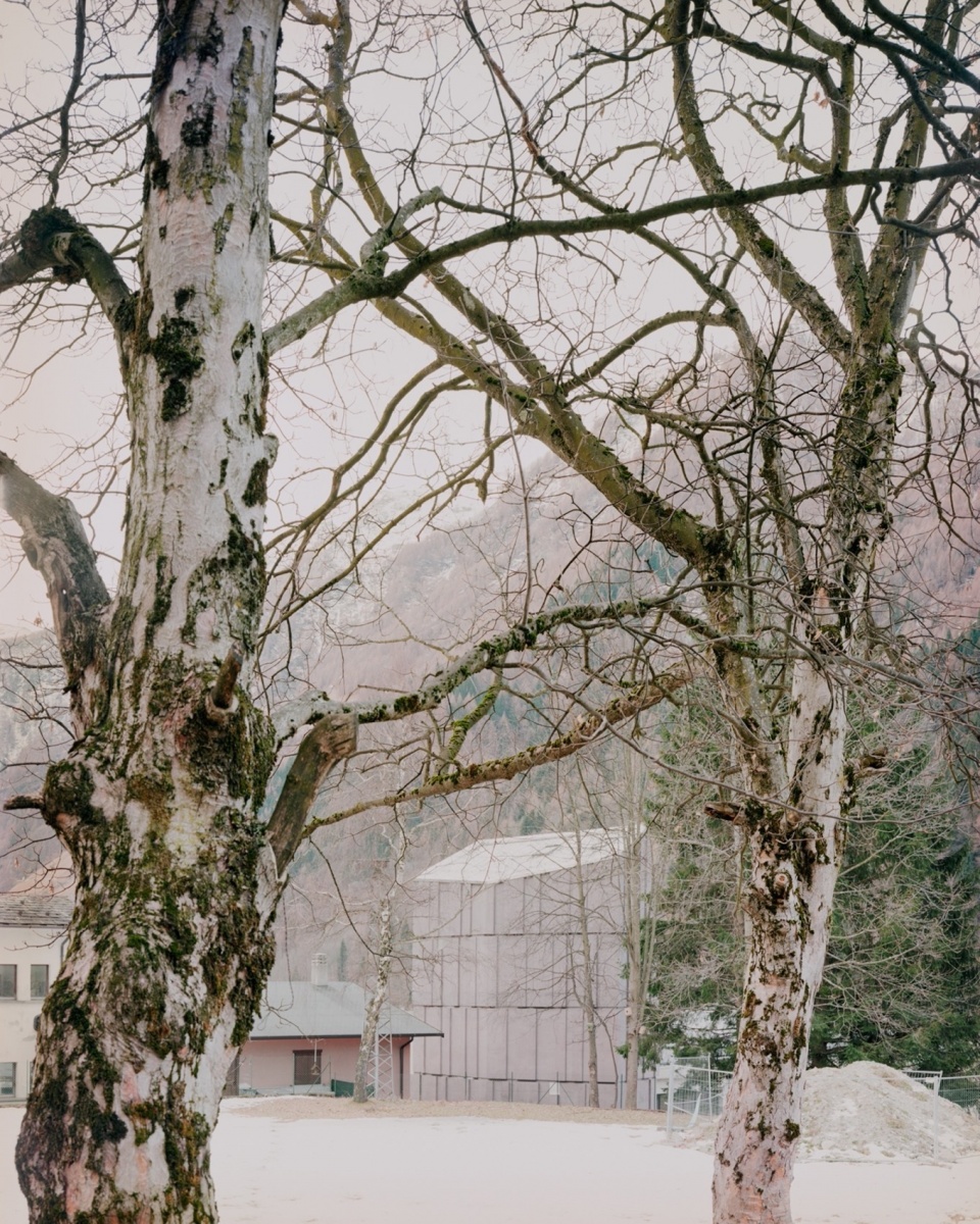 Spluga Climbing Gym by ES arch