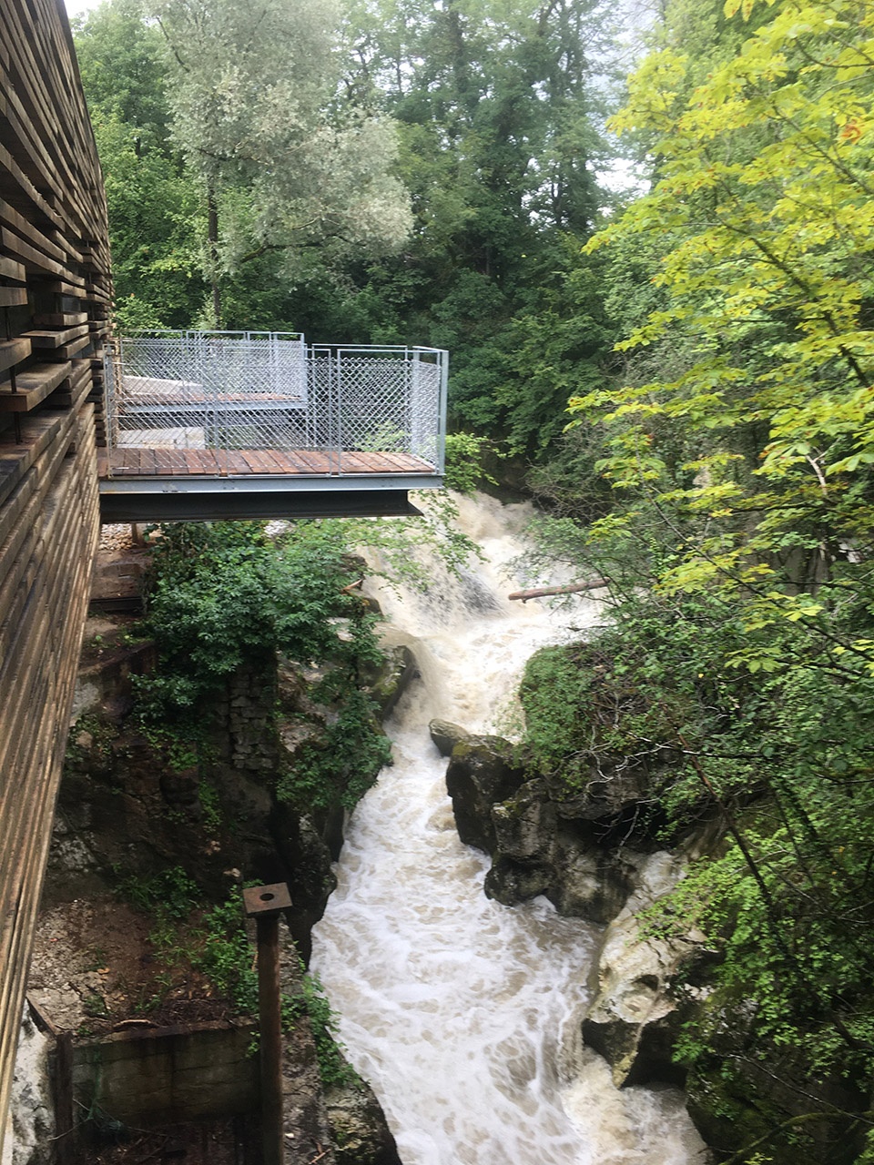 gorges du sierroz by icmarchitectures