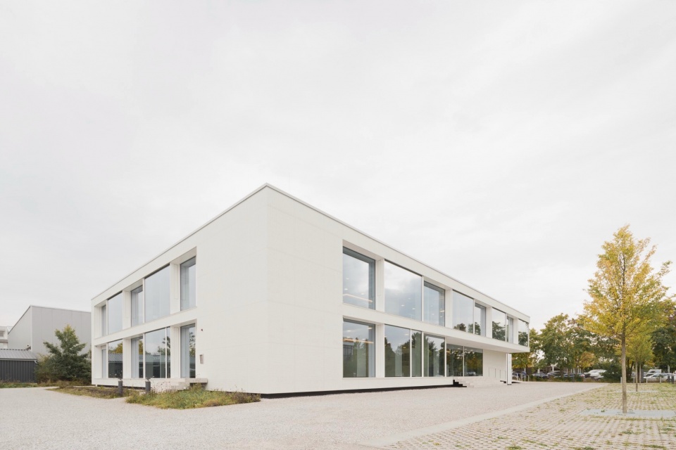 Branch Office Schmitt Sohn Wittfoht Architekten