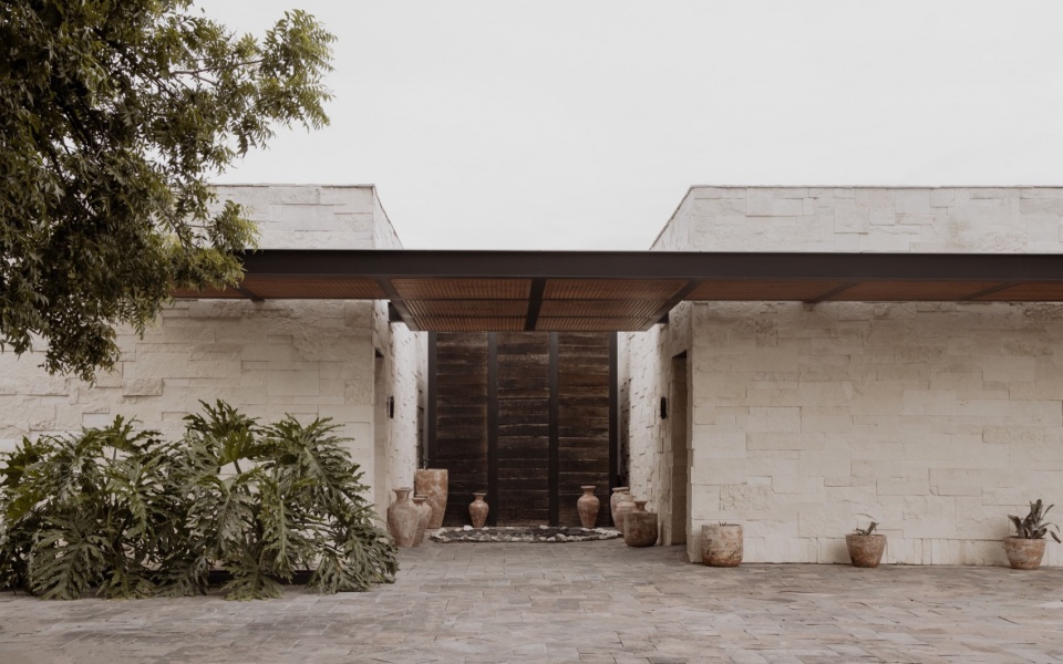 el fraile ranch house by heryco