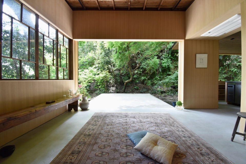 Atelier in Kamakura by YUJI OKITSU