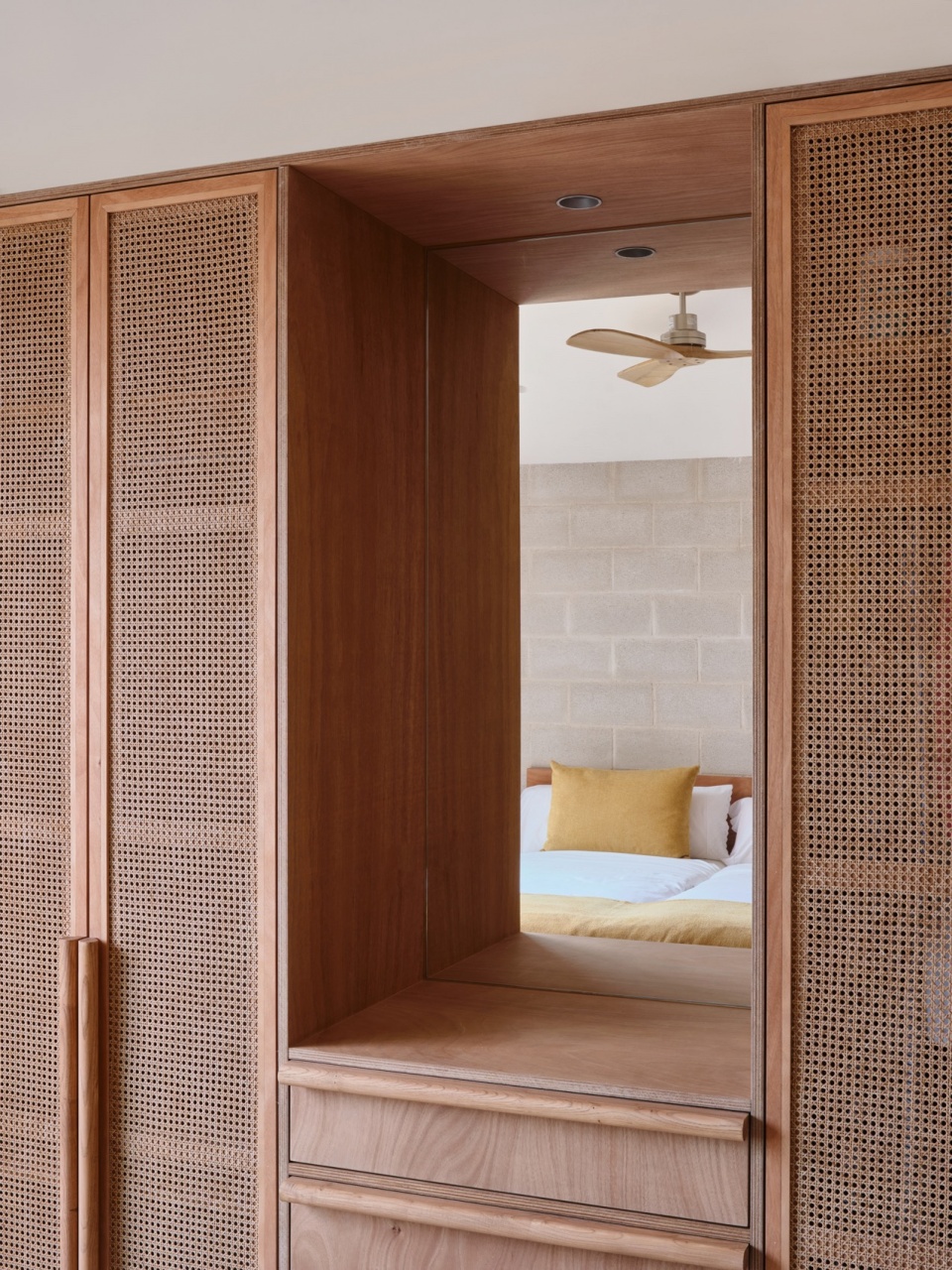 zenith house by nomo studio
