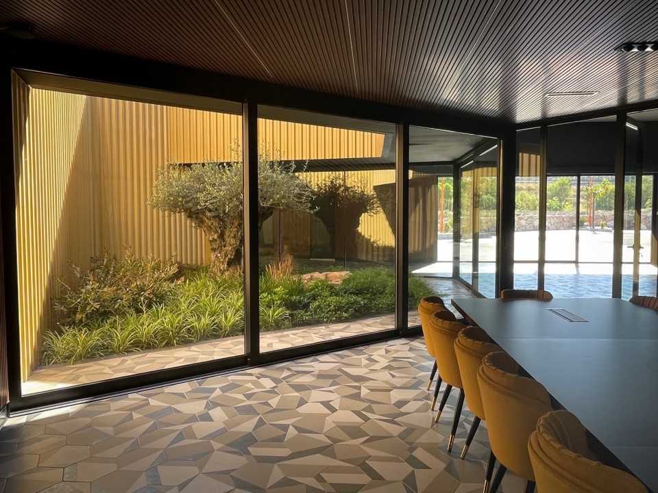 Almazara Acesur Mollinedo Arquitectura