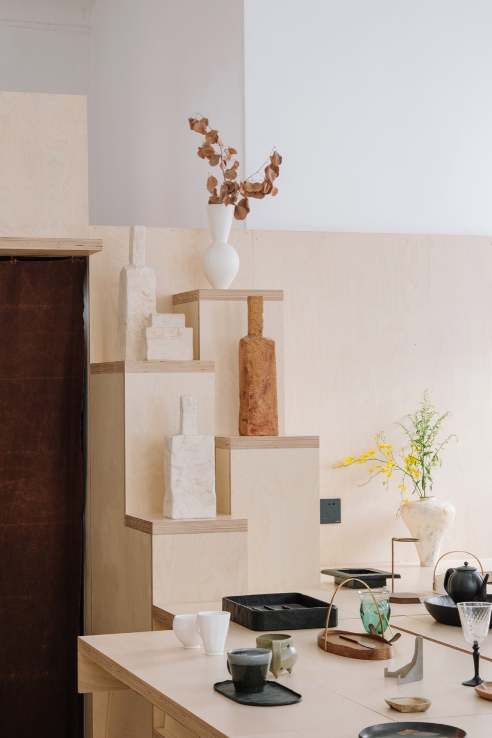 Office FUU ZASUI Space Renovation by Office FUU