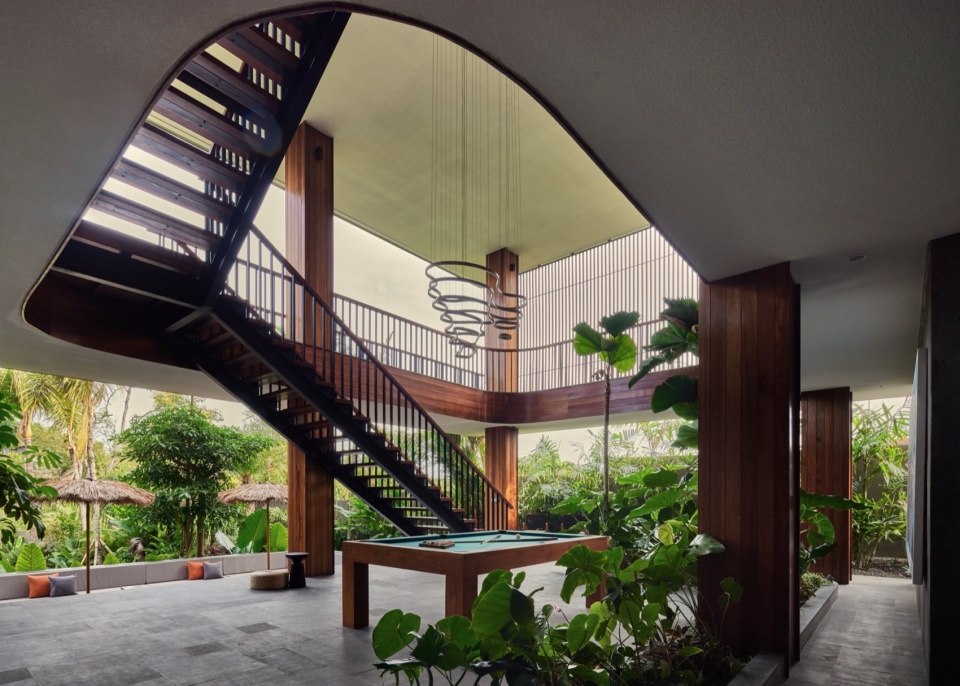 Akashi Residence by Alexis Dornier