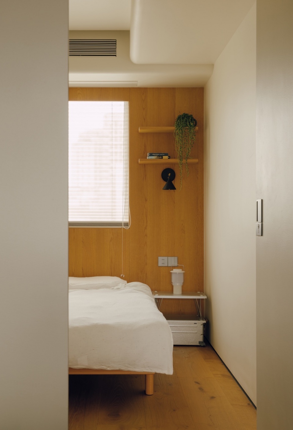 Narratives of Balanced Spaces