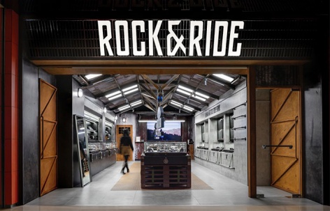 ROCK&RIDE北京三里屯太古里店 / WBS里外工作室