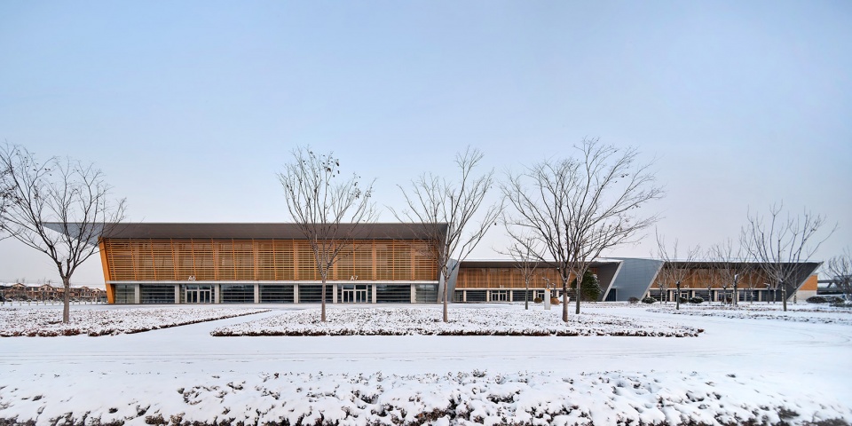 yellow river delta agricultural product trading service center by uad