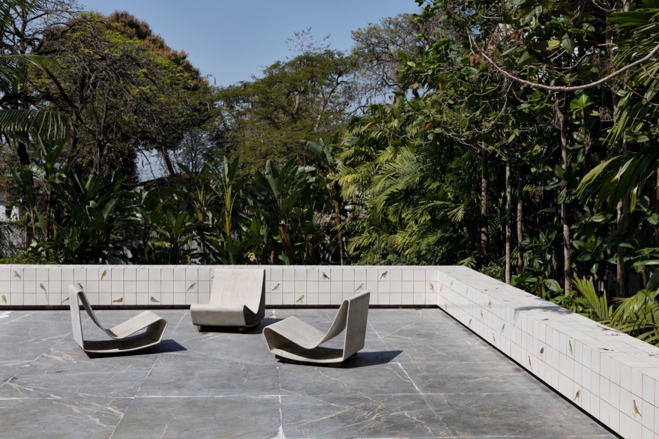 Itauna House by Siqueira Azul Architecture