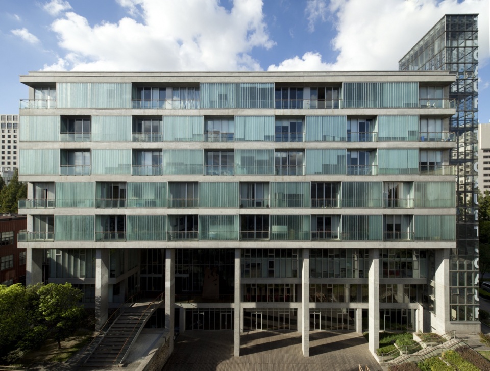 OFFICE FACT Atelier Z plus