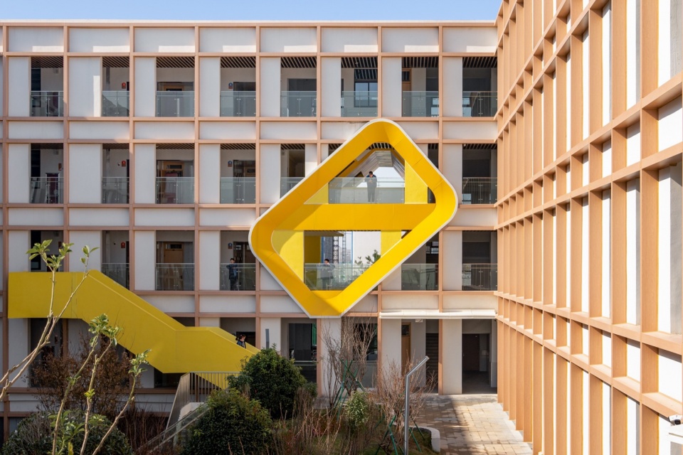Quzhou No 6 Experimental School by LYCS Architecture Work
