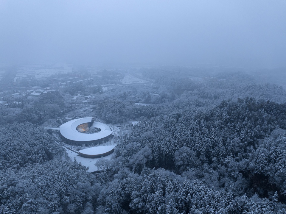 jiangxi gian salamander cultural and creative experience center by hesion architecture office