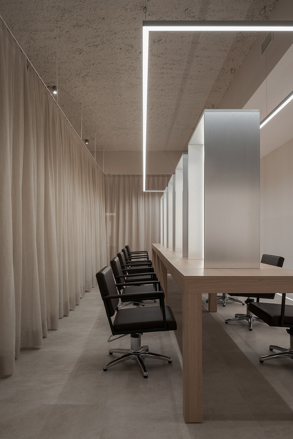 carlos pons beauty center by nan arquitectos