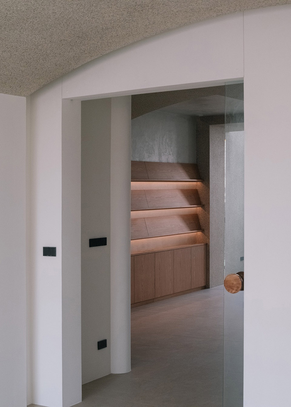 mitr headquarter home studio for dressmaker by phtaa living design