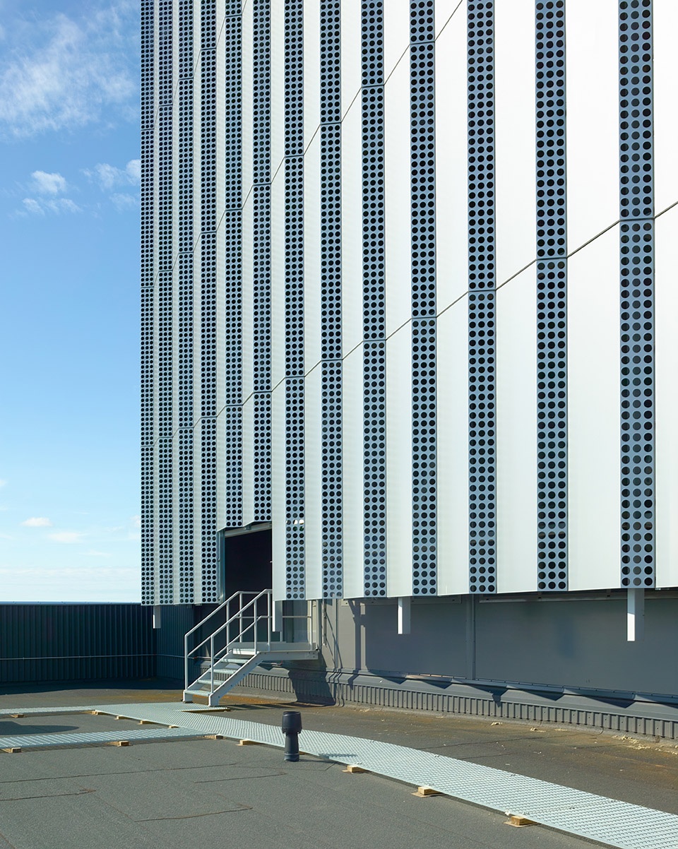 vuosaari bioenergy heating plant by kivinen rusanen architects