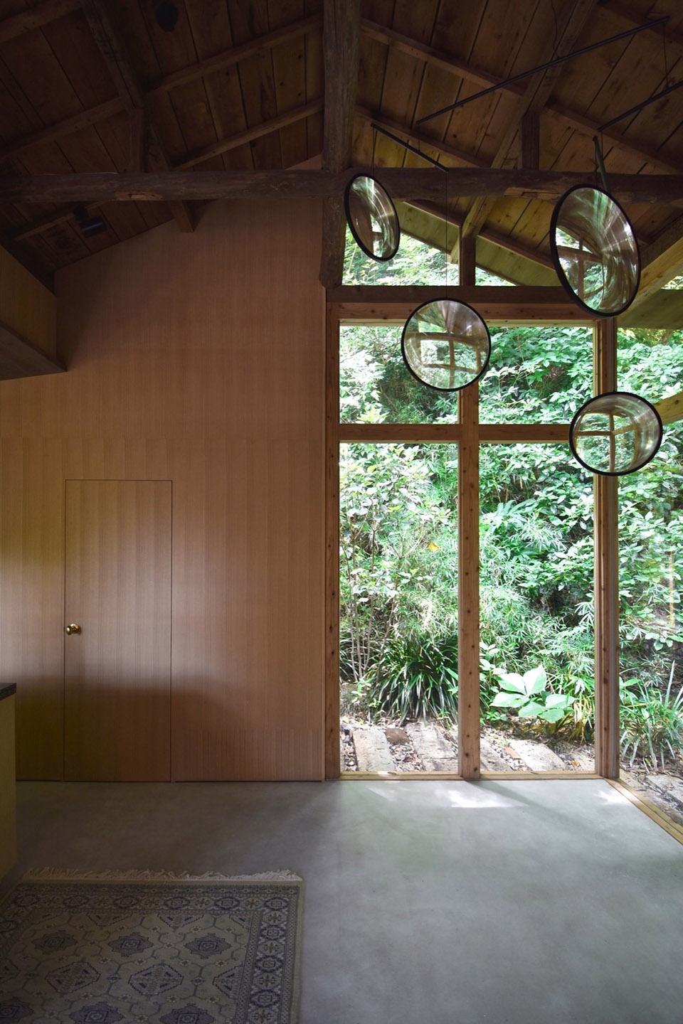Atelier in Kamakura by YUJI OKITSU