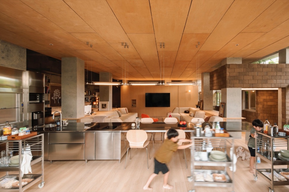 Attic Above Garden by RAD ar