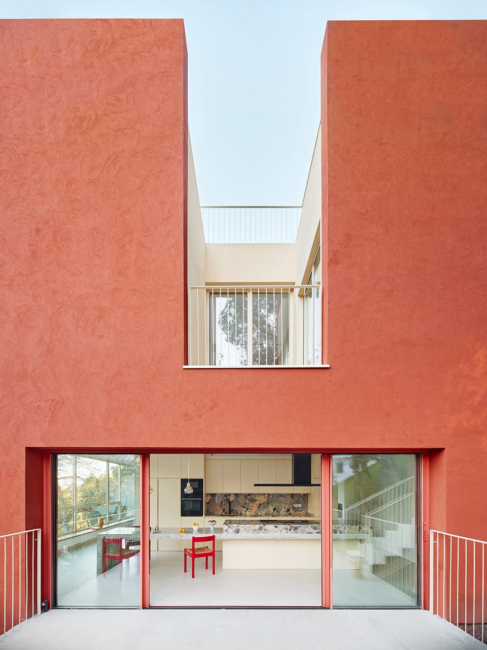 casa magarola by raul sanchez