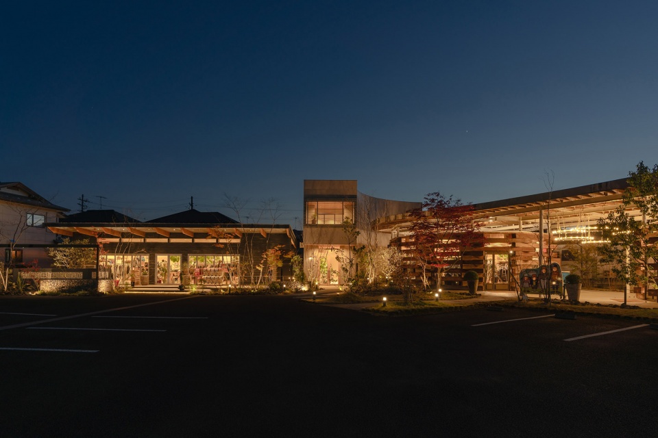 lab store by architrip inc