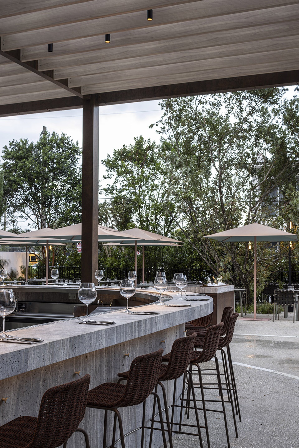 malka restaurant by kimmel eshkolot architects