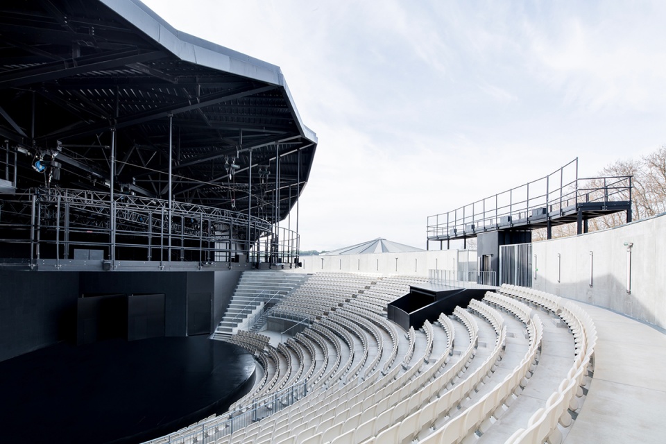 domaine de bayssan auditorium and open air amphitheater by k architectures