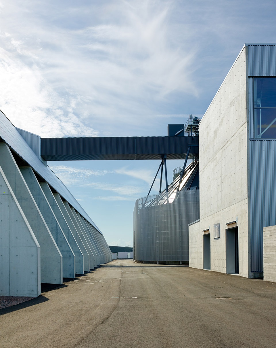 vuosaari bioenergy heating plant by kivinen rusanen architects