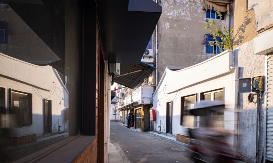 bank street kaijia area renewal design by parallect design