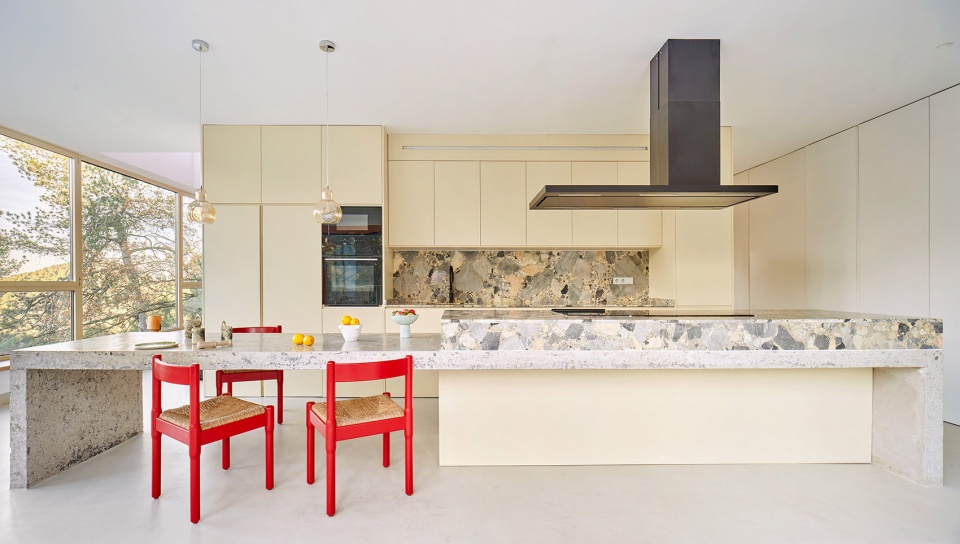 casa magarola by raul sanchez