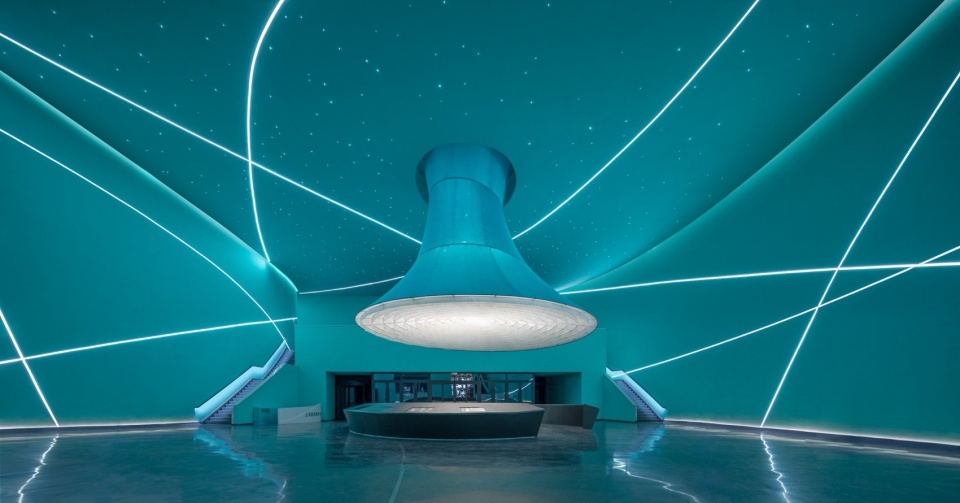 Maiji Mountain Visitor Center by ZXD Architects BIAD