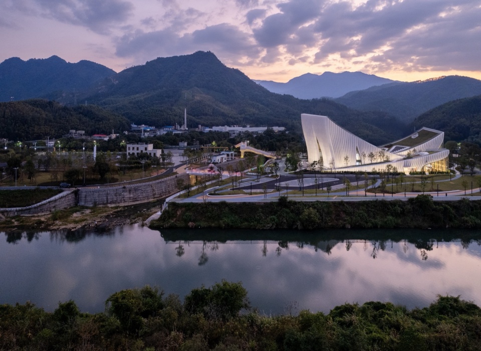 Sunner Museum by Atelier Alter Architects