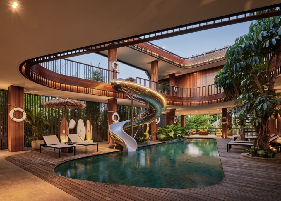 Akashi Residence by Alexis Dornier