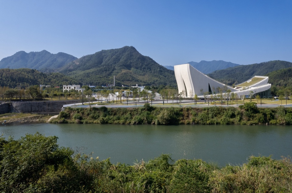 Sunner Museum by Atelier Alter Architects
