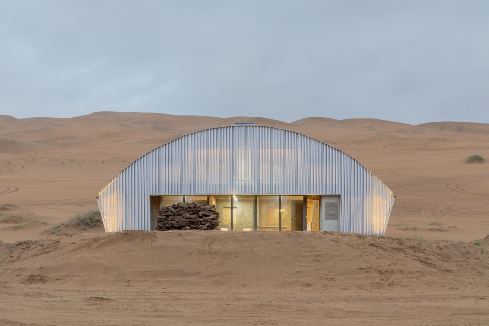 The Home in the Badain Jaran Desert by Department of Architecture School of Architecture and Urban Planning Nanjing University