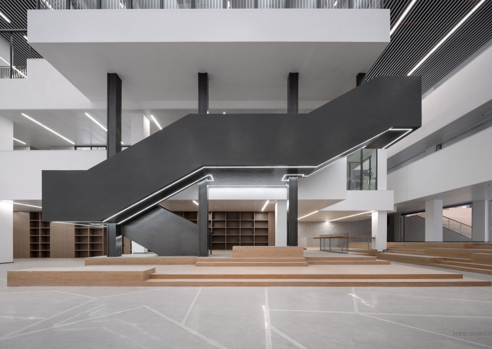Taiyuan Normal University Teacher Education Training Center by Architectural Design Research Institute of SCUT Taozhi Studio
