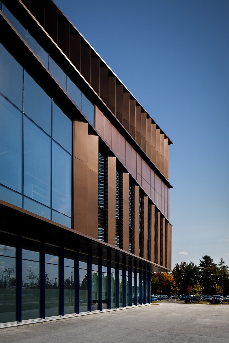 ecole secondaire du bosquet by msdl architectes