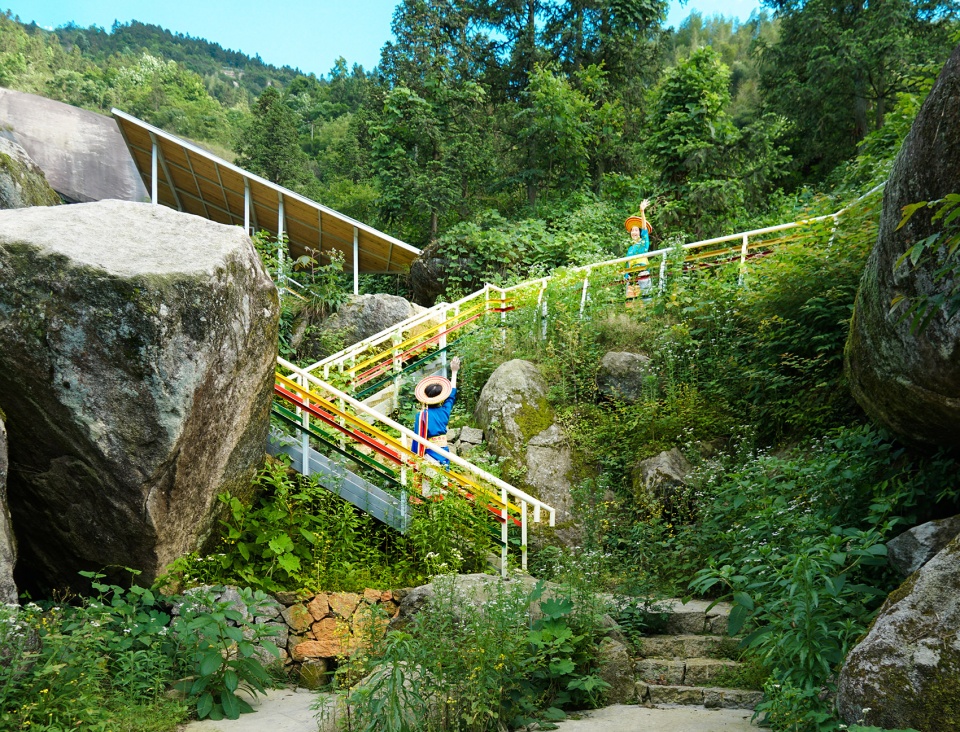linear steel pavilion group in baishuidong by youtian architects
