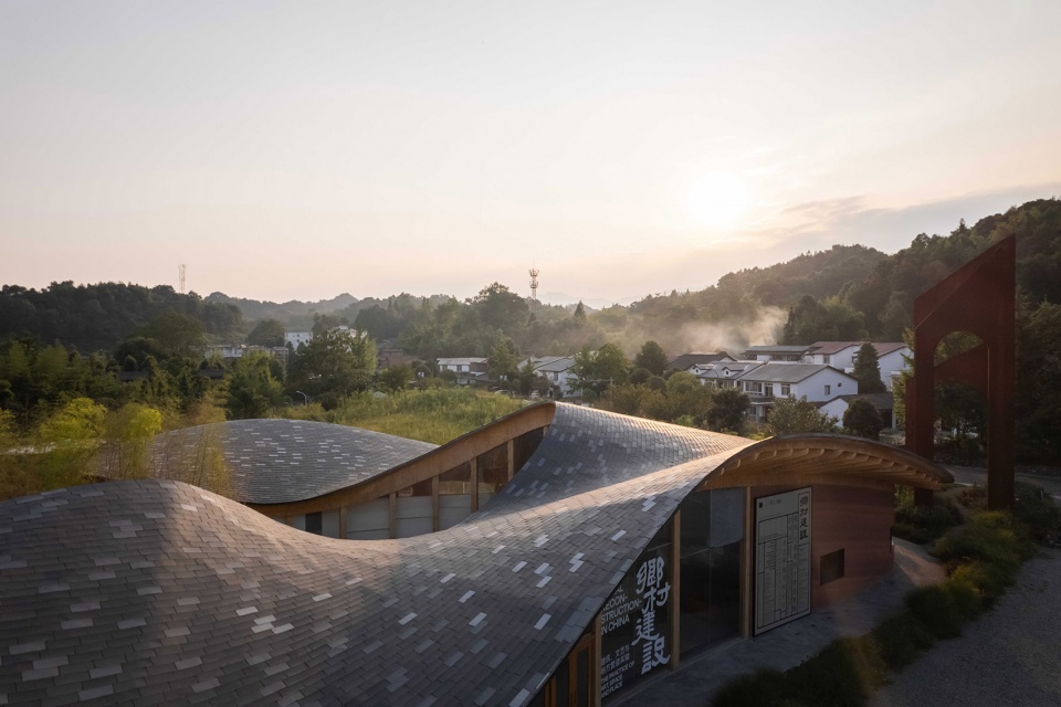 longmen qicun art design center by studio dali architects