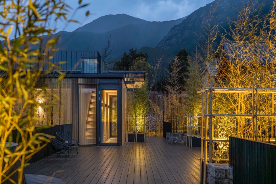 CASA NGULUKO Lijiang by Li Xiaodong Atelier