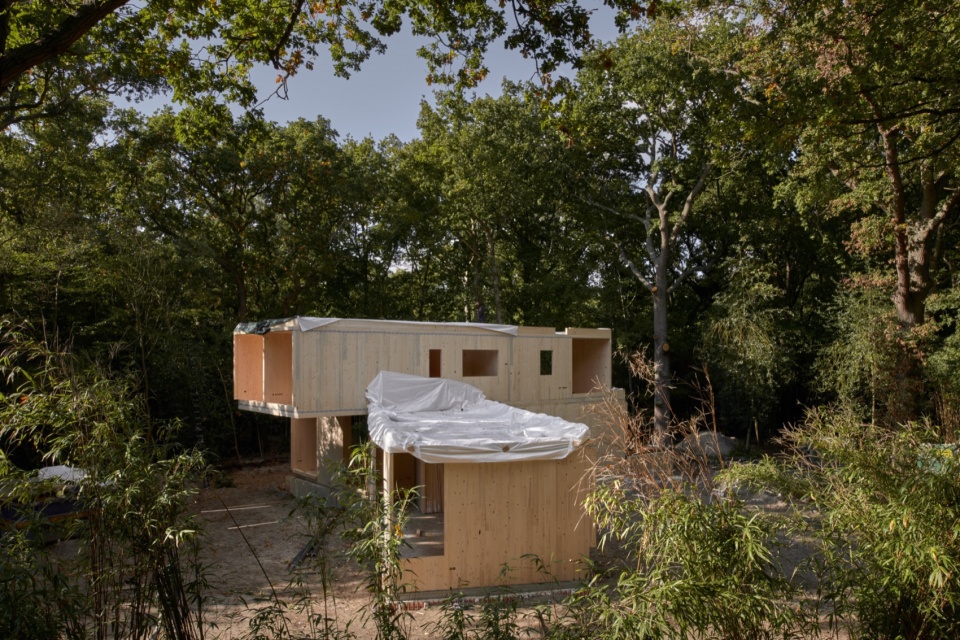 Forest House Oostvoorne by Kumiki Architecture