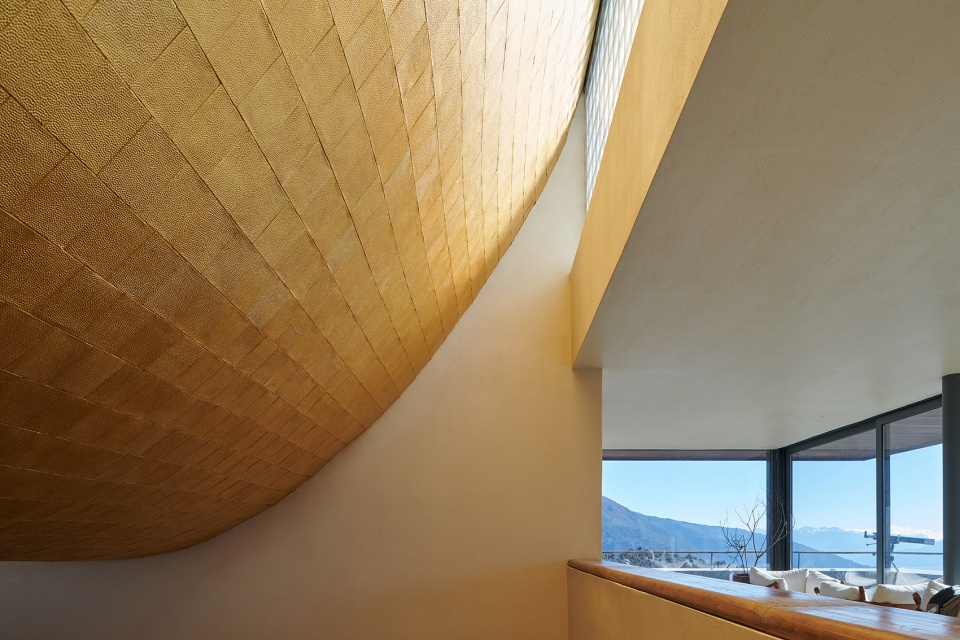sunyata hotel in meili snow mountain china by zhaoyang architects