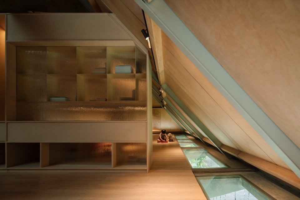 Attic Above Garden by RAD ar