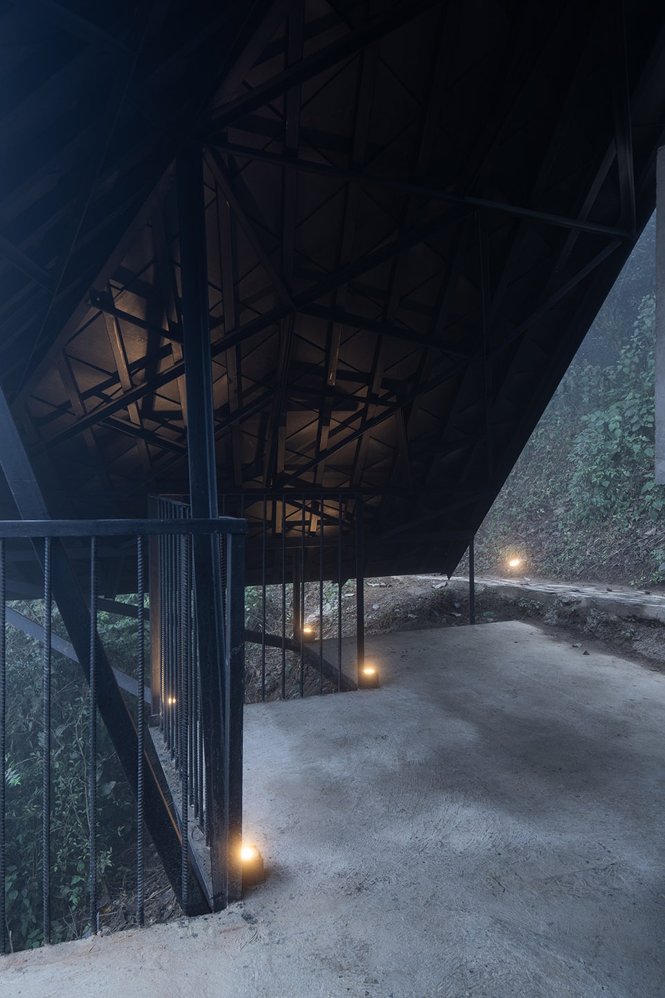 scenic restroom in dali wuliang mountain by kongxiangwei studio