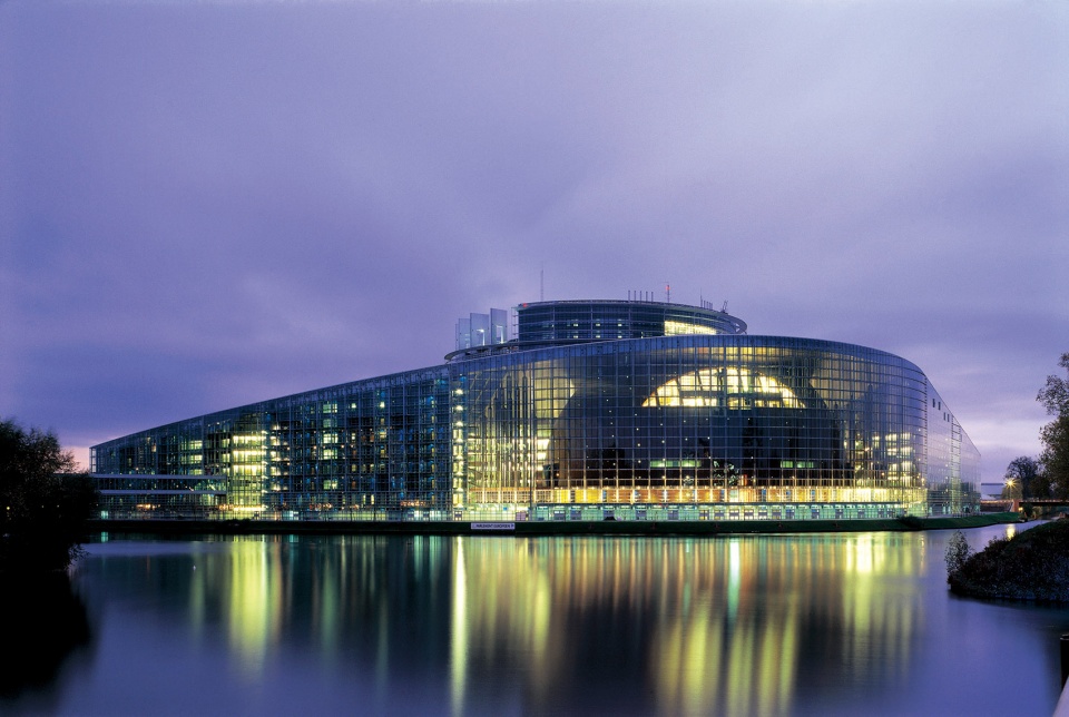 the european parliament building by architecturestudio