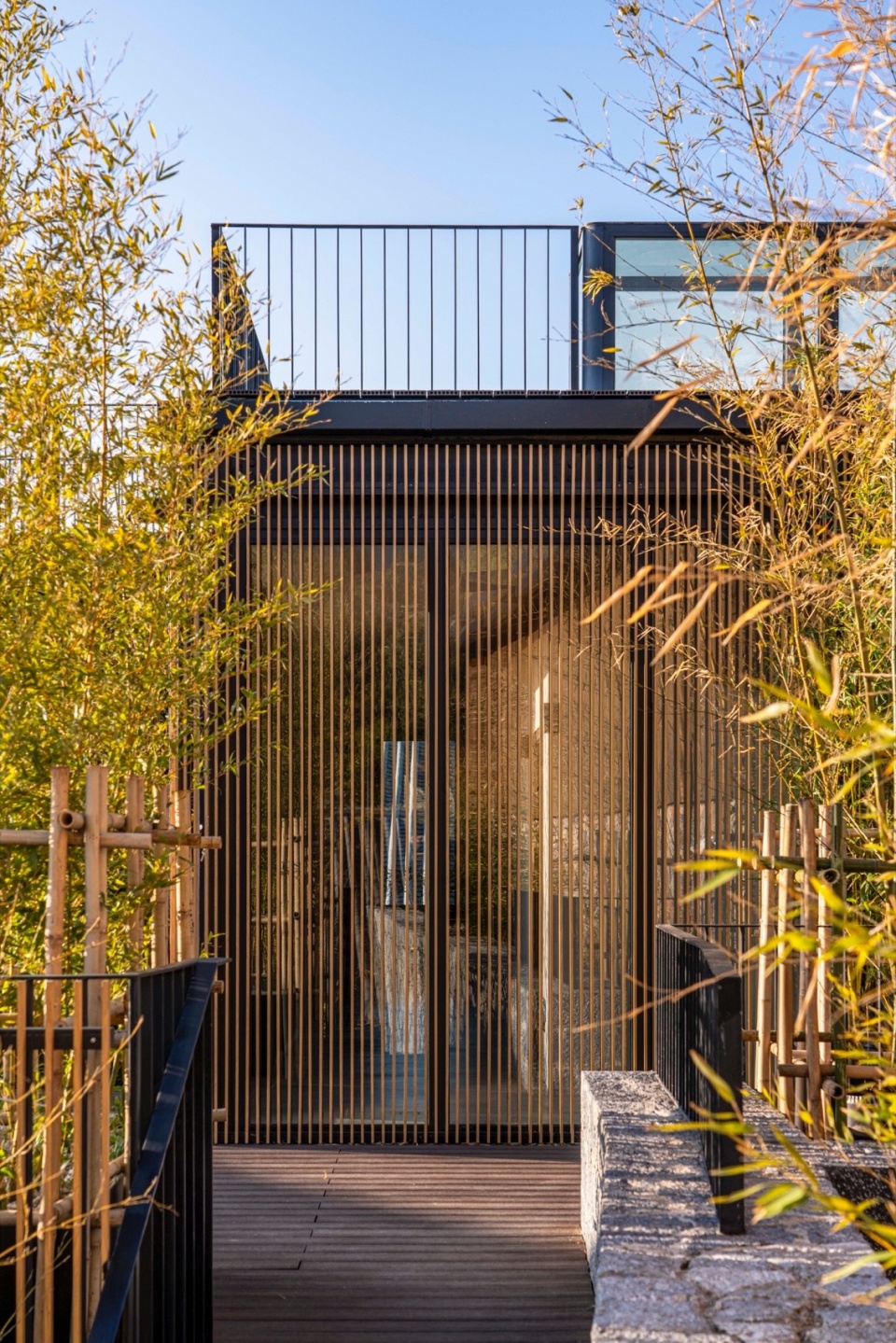 CASA NGULUKO Lijiang by Li Xiaodong Atelier