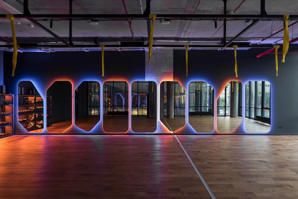 Smartass Gym Soul Smartass design studio
