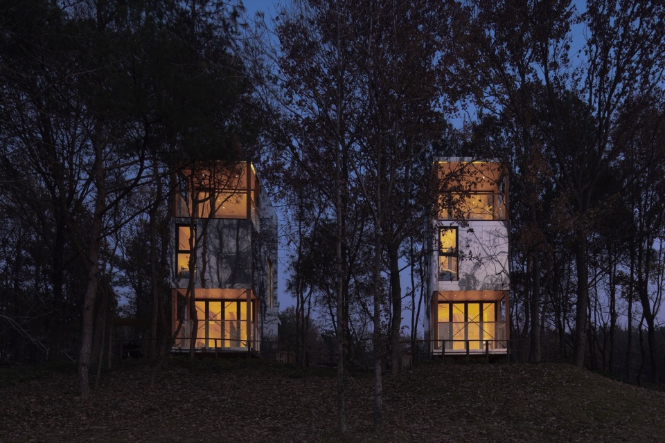 The Giraffe Cabin
