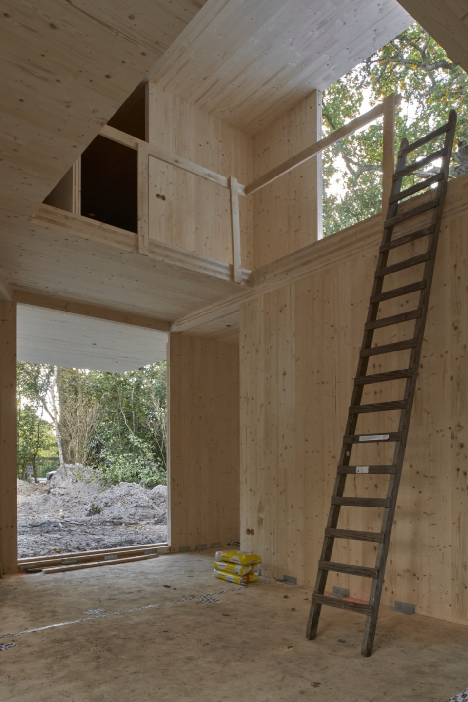 Forest House Oostvoorne by Kumiki Architecture