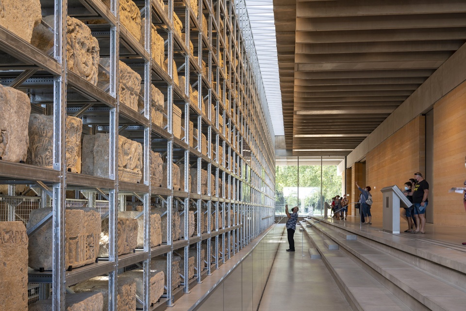 Narbo Via Narbonne by Foster and Partners