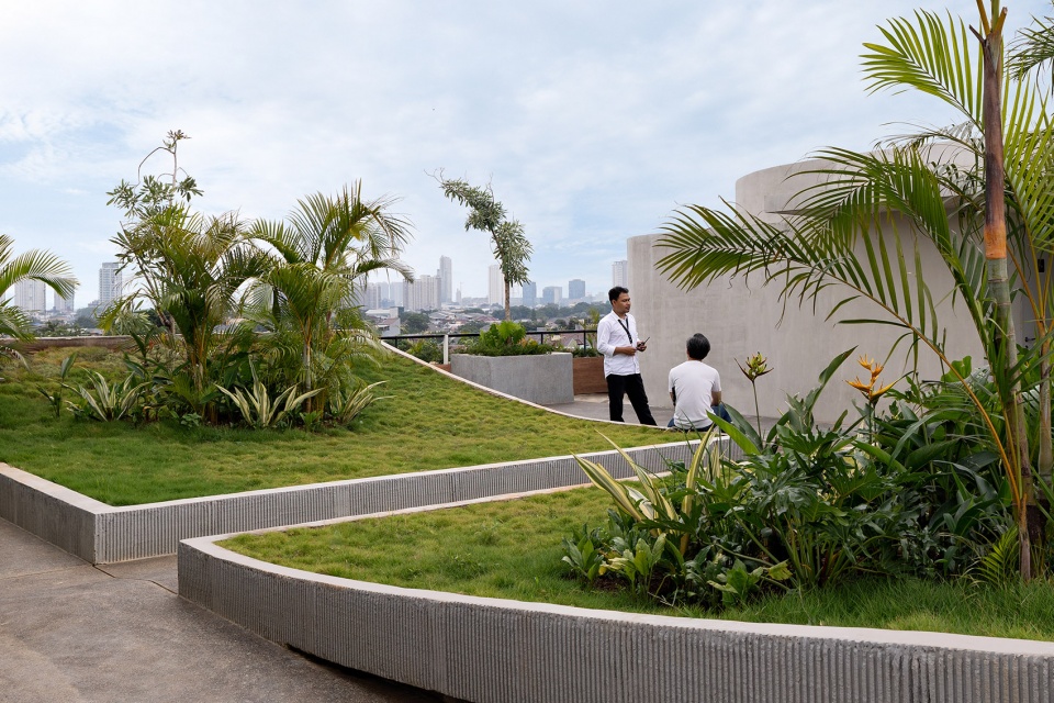 sagehaus office garden by radar