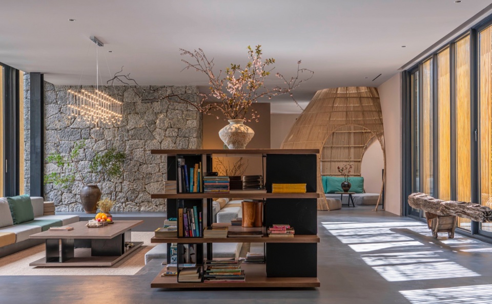 CASA NGULUKO Lijiang by Li Xiaodong Atelier
